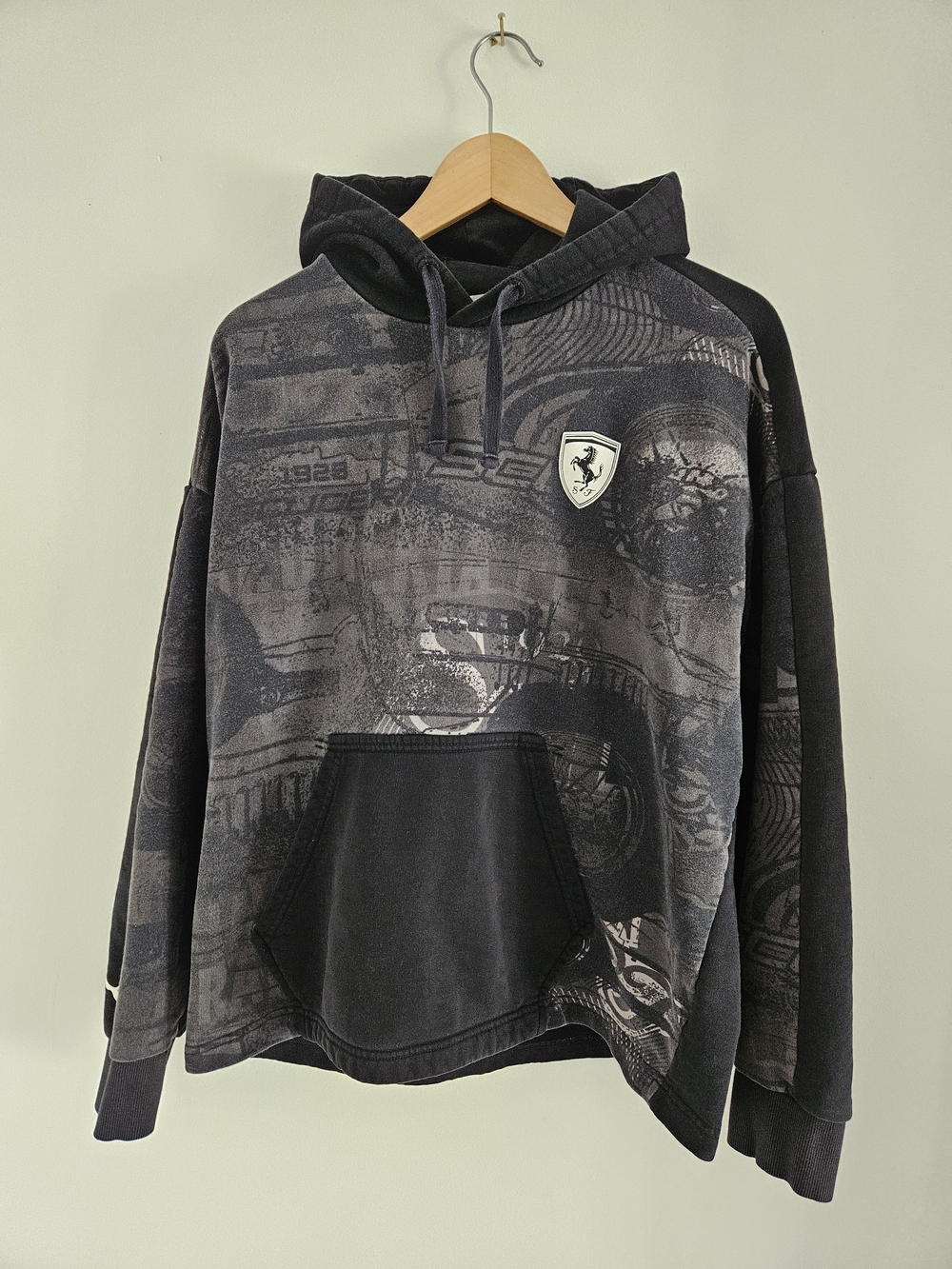Puma Ferrari Hoodie Mens Large All Over Print Pullover Sweatshirt